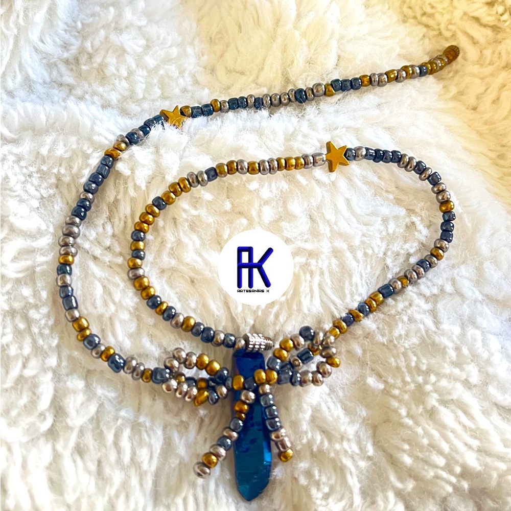 Saphireee quart  coquette necklace
